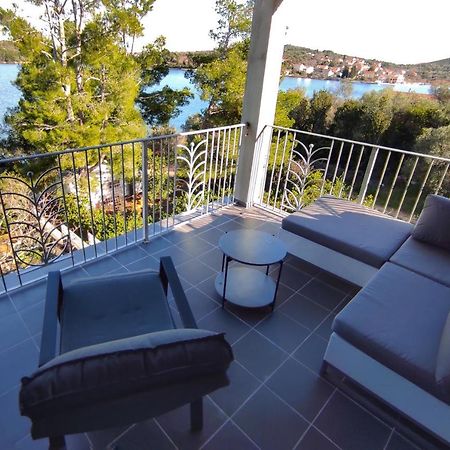 Feel Dugi Otok - Appartment Sofia Luka  Esterno foto